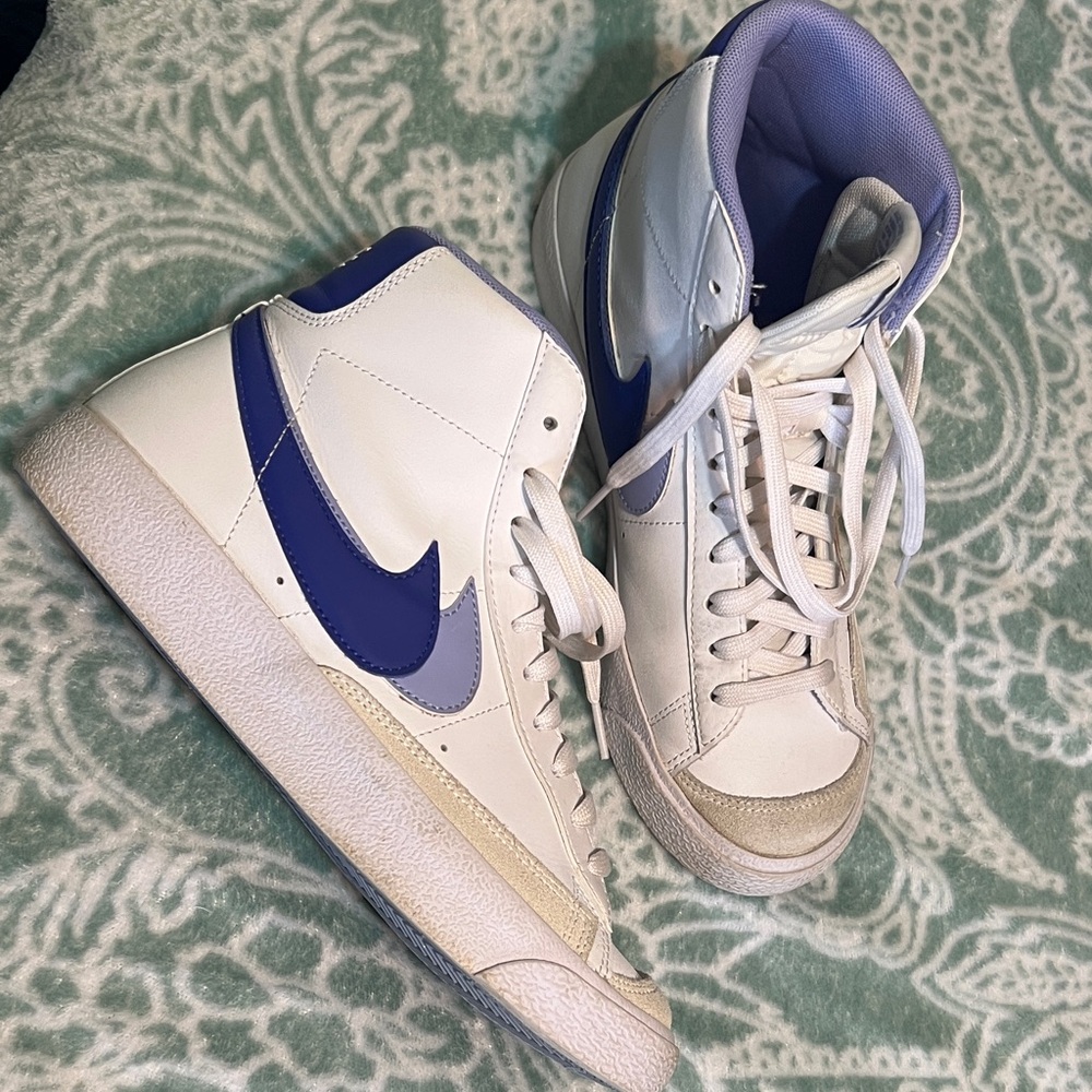 Nike Cream and Purple High-Top Sneakers